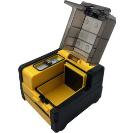 POWER DC ULTRACHARGE 10AMP PORTABLE RCBO SINGLE POWER SOCKET YELLOW UR100/R